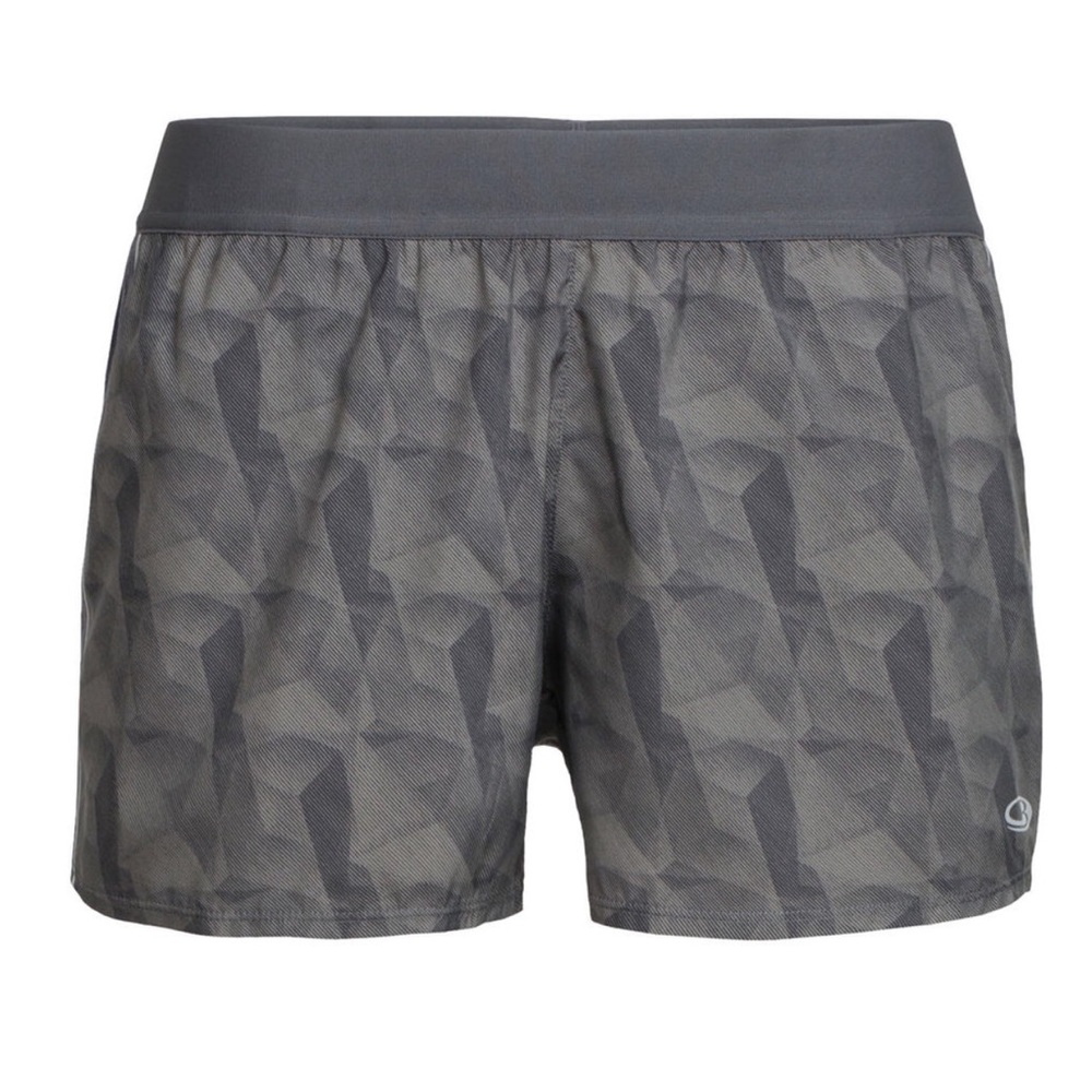 Icebreaker Comet shorts, size medium